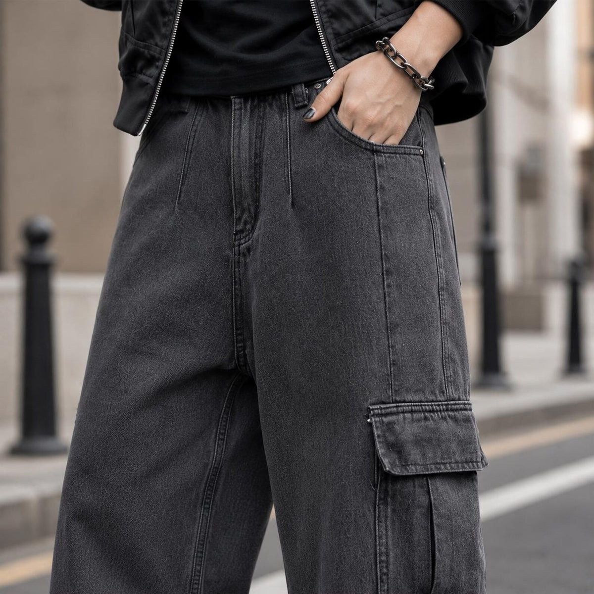Men's Washed Black Cargo Jeans Baggy Fit Wide Leg Streetwear Denim